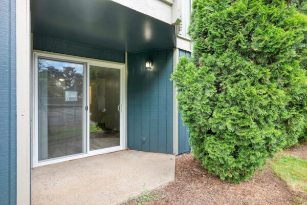 Centennial_Apts_Gal08